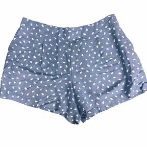 Loft Pleated Pull On Shorts in Blue Geographic Print size Large